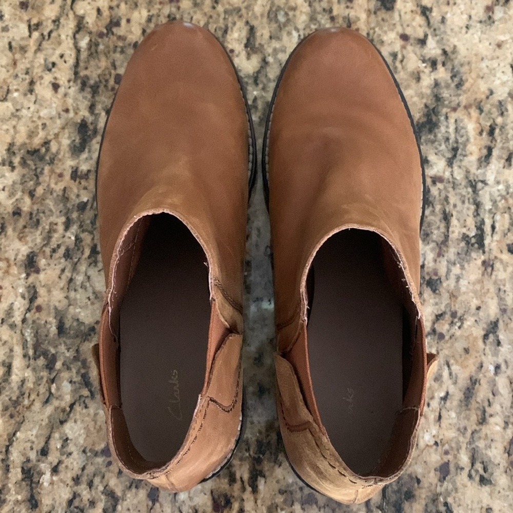 Clarks - Picture 6 of 7